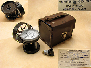Vintage Negretti & Zambra medium speed Air meter in fitted leather case